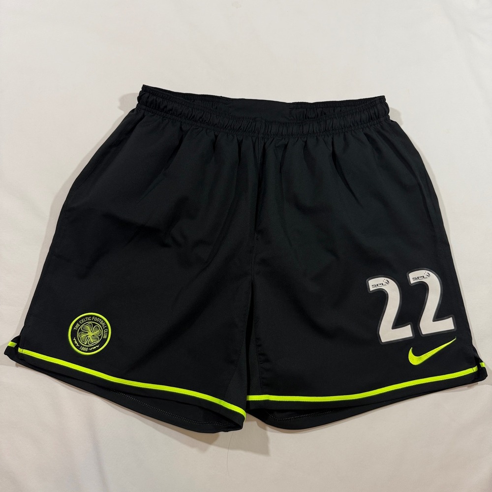 Nike Celtic FC Soccer Shorts Mens Large Black 2009 SPL Player Number 22 Neon